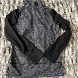 Lululemon zip up size 12